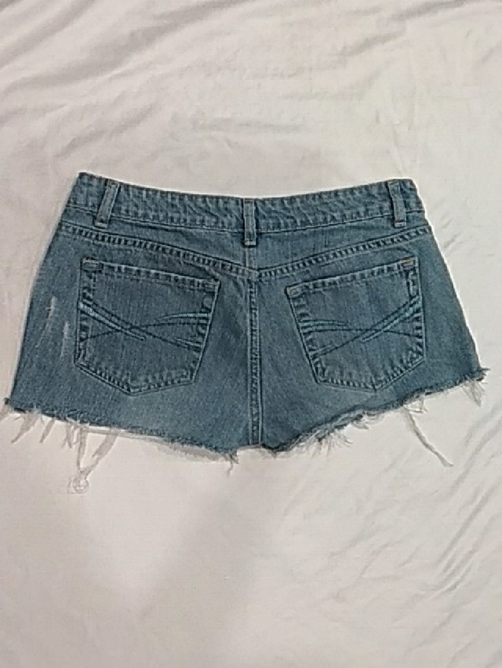 Aeropostale Frayed Hem Denim Shorts - Blue Wash